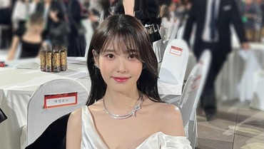 Lirik Lagu Palette - IU feat GD