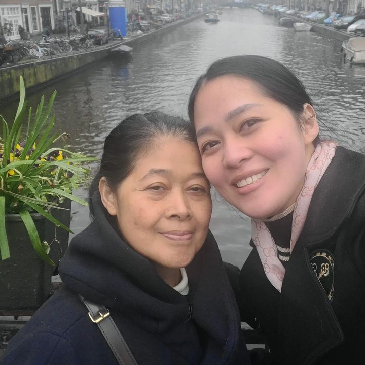 <p>Dalam foto-foto yang dibagikannya, Gracia tampak begitu behagia menghabiskan momen berdua dengan sang Bunda. Gracia menjadi 'tour guide' ibundanya selama berkunjung ke Belanda. (Foto: Instagram @graciaz14)</p>