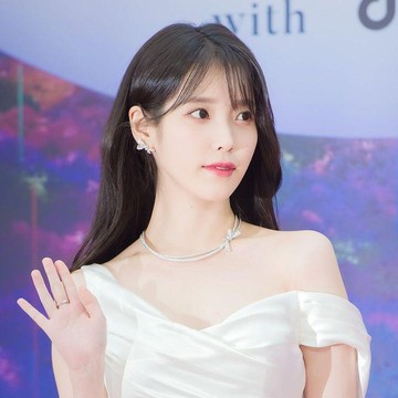 img-title Dituduh Plagiat Lagu Penyanyi Lain, Agensi IU Buka Suara hingga Tempuh Jalur Hukum