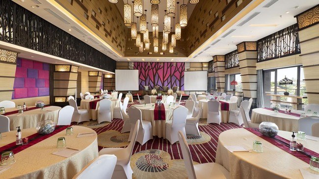 Swiss-Belhotel Tuban dapat menjadi pilihan para pebisnis atau pengusaha yang ingin mengadakan rapat atau konferensi dengan suasana menyenangkan.