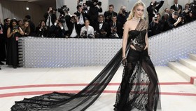 FOTO: Selebriti Berbusana Terbaik di Met Gala 2023