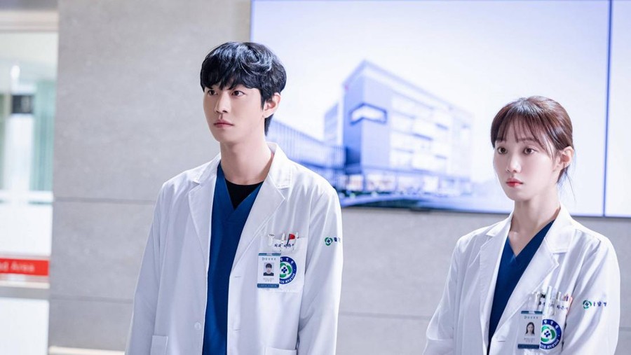 Dr. Romantic 3
