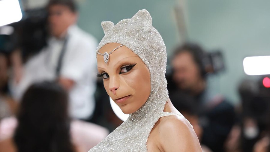 NEW YORK, NEW YORK - MAY 01:  Doja Cat attends The 2023 Met Gala Celebrating 