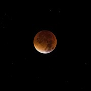 Seluruh Indonesia Bisa Menyaksikan Gerhana Bulan Penumbra, Simak Jadwalnya!