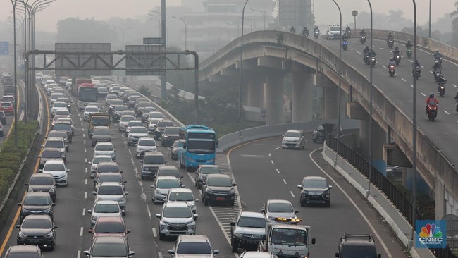 China EV Boom: Bensin Ditinggalkan, Dampak ke Nikel & Batu Bara RI