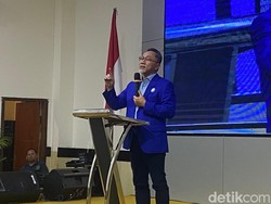Zulhas Ungkap Ketum Parpol Ketemu Jokowi Malam Ini: Bicara Politik Aman-Damai