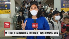 VIDEO: Melihat Kepadatan Hari Kerja di Stasiun Manggarai