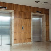 Belajar dari Kasus Perempuan Tewas Terjatuh di Lift Bandara Kualanamu, Terungkap Ini Fungsi Lift Dua Pintu!
