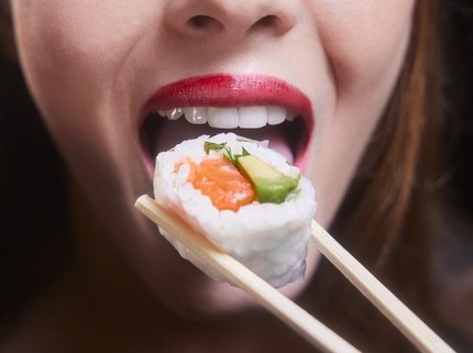 11 Kebiasaan Sehat yang Malah Bikin Gemuk, Makan Salad hingga Sushi