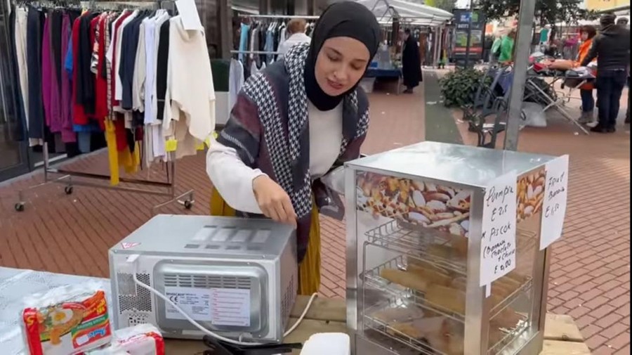 Shireen Sungkar Shireen Sungkar
