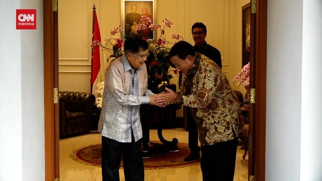 Prabowo Subianto menyambangi rumah Jusuf Kalla di Kebayoran Baru, Jakarta Selatan pada Selasa (2/5).