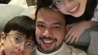 <p>Adilla Dimitri dan Wulan Guritno bercerai pada April 2021 lalu, Bunda. Dalam pernikahan ini, keduanya dikaruniai dua orang anak bernama London Abigail Dimitri dan Jeremiah Alric Dimitri. (Foto: @adilladimitrihardjanto)<br /><br /><br /></p>