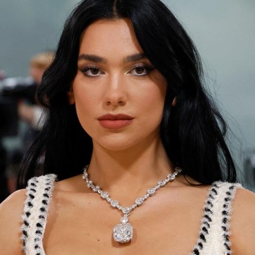 Dua Lipa Bicara soal Makna Lagu Terbarunya 'Houdini'