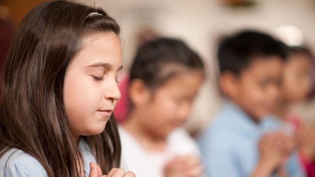 73 Lagu Rohani Kristen Terbaik dan Terpopuler, Penyembahan dan Pujian Syukur