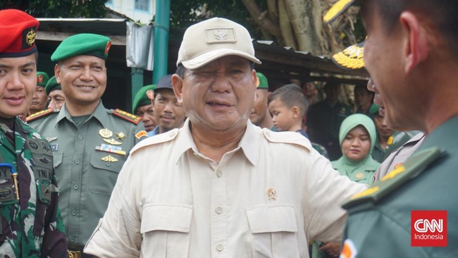 Ketum Gerindra Prabowo Subianto enggan mengungkap isi pertemuannya dengan Ketua Majelis Tinggi Demokrat SBY di Pacitan, Jawa Timur.