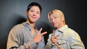 Kejutkan Fan, Park Bo-gum Iringi Taeyang BIGBANG Nyanyi Seed