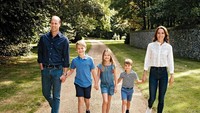 <p>Setelah menikah dengan Kate Middleton, Pangeran William dikaruniai 3 orang anak, Bunda. Mereka adalah George, Charlotte, dan Louis. (Foto: Instagram: @princeandprincessofwales)</p>
