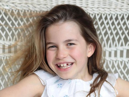 7 Potret Princess Charlotte Ultah ke-8, Pamer Senyum dan Dibilang Mirip Pangeran William