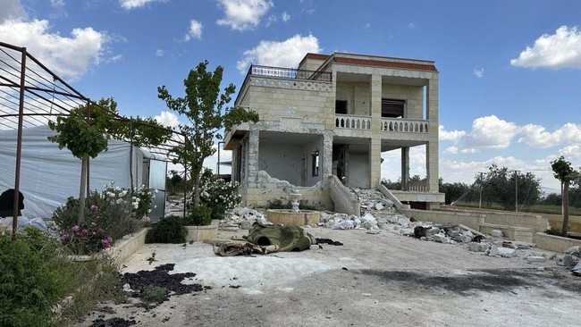 FOTO: Hancur Lebur Gedung Tempat Pemimpin ISIS Ledakkan Diri