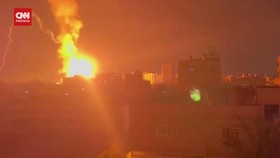 VIDEO: Detik-detik Israel Gempur Jalur Gaza, Dentuman Menggema
