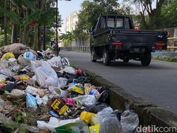 Miris! Lahan Kosong di Kiaracondong Bandung Jadi TPS Liar