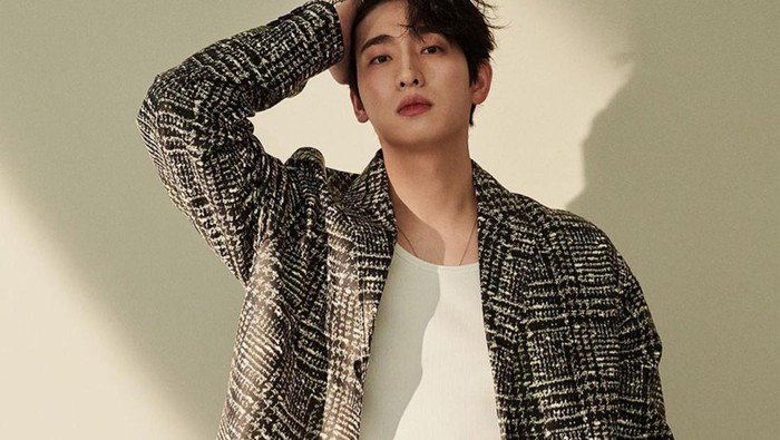 Aktor Korea Yoon Bak 'Forecasting Love and Weather' Akan Segera Menikah, Siapa Sosok Calon Istrinya?