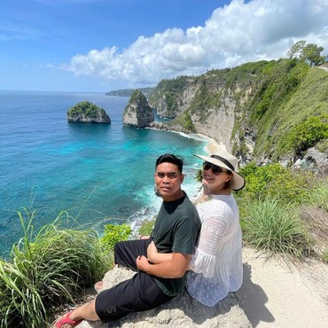 7 Potret Kehidupan Catherine Wilson & Suami Anggota DPRD Sidrap Usai Nikah