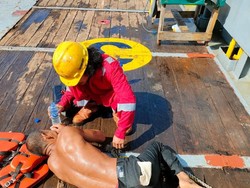 KM Jaya Makmur Tenggelam di Perairan Gili Genting, 1 Orang Hilang