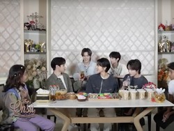 Main ke Rumah Ruben Onsu, WayV Cicip Brem dan Tahu Gejrot
