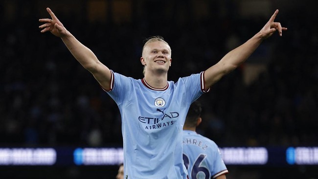 Erling Haaland resmi mencetak rekor gol Liga Inggris era Premier League. Ia tak mau muluk-muluk berpikir terlalu jauh usai momen bersejarah tersebut.