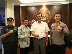 Temui Luhut, Kang DS Jamin Pembangunan Pusat Atletik Pangalengan Lancar