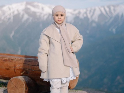 Masya Allah! Ini 7 Potret Anak Artis Pintar Mengaji hingga Hafal Al-Qur'an