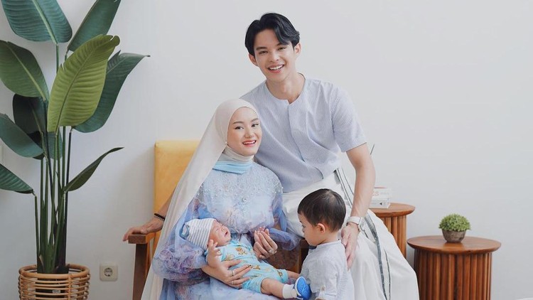 Rumah Dinda Hauw dan Rey Mbayang