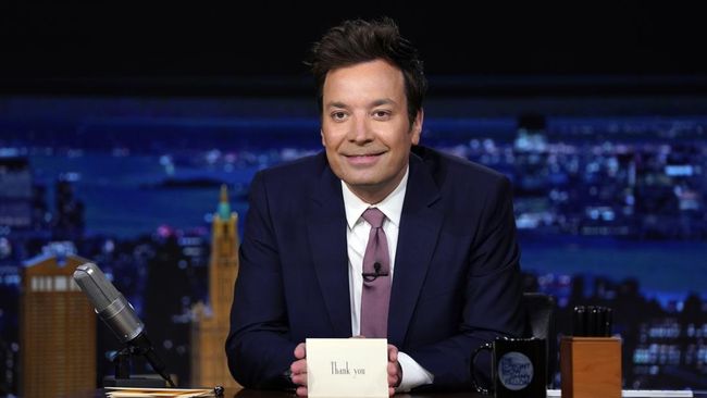 Jimmy Fallon meminta maaf kepada staf The Tonight Show usai program itu ramai dibahas karena dugaan lingkungan kerja yang toksik.