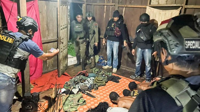 Terduga pimpinan KKB, KTH alias PH diduga terlibat dalam sejumlah aksi kejahatan yang dilakukan KKB di wilayah hukum Polres Yahukimo, Papua Pegunungan.