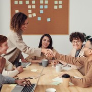 Calon Pemimpin Merapat! Karakter Perempuan Seperti Ini yang Akan Jadi CEO Hebat Menurut Forbes