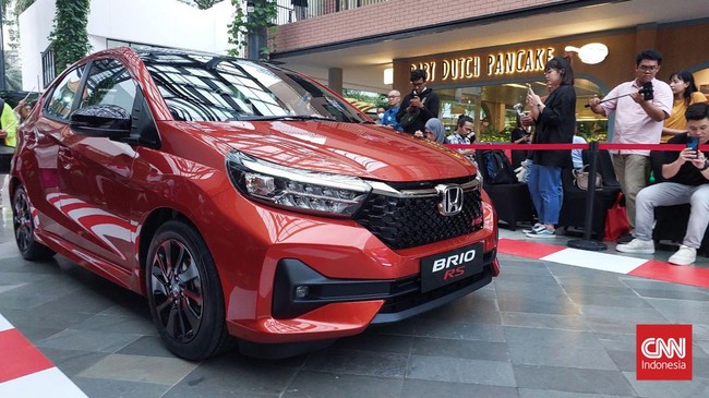 Honda Brio mendapat sejumlah penyegaran dan pembaruan atau facelift, kendati begitu tak ada fitur Honda Sensing pada mobil jenis city car ini.