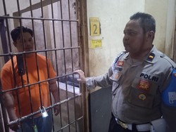 Fakta-fakta Polisi di Kalsel Aniaya Lansia gegara Tutup Pagar Tidak Rapat
