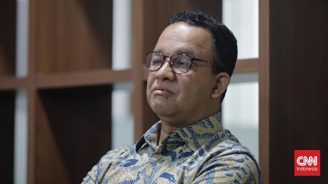 Anies Baswedan menyinggung pemberian subsidi mobil listrik oleh pemerintah. Menurut Anies, subsidi mobil listrik bukanlah solusi untuk mengatasi polusi udara.
