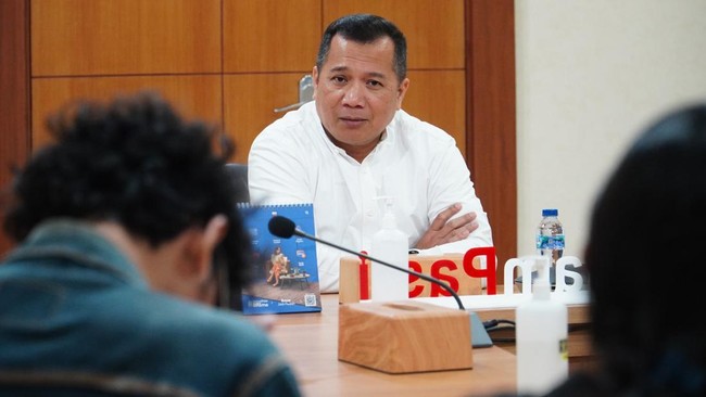 Dirjen HAM menyatakan sepakat pembinaan Al Zaytun oleh Kementerian Agama, daripada langsung menutupnya demi hak pendidikan santri di sana.