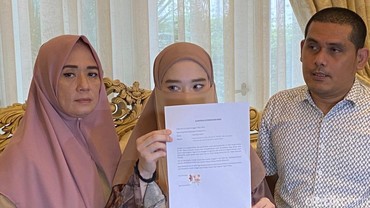 img-title Terpopuler: Istri Virgoun Minta Maaf hingga Sahrul Gunawan Nikah Lagi