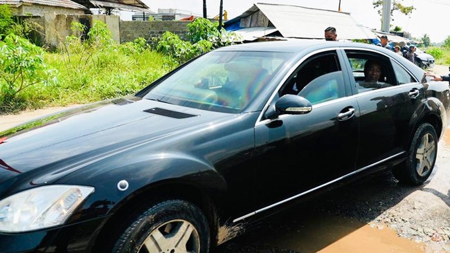 Pengemudi harus waspada saat melibas jalan rusak karena berdampak pada sejumlah komponen mobil.