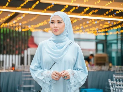 7 Potret Eks Jurnalis Malaysia yang Dicerai Sultan Brunei, Bahagia dengan Keluarga Barunya