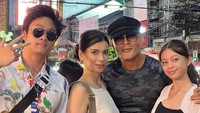 <p>Sabrina Chairunnisa diketahui sangat dekat dengan anak-anak sambungnya, Azka Corbuzier dan Nada. Mereka pun kerap mengunggah potret kebersamaannya pada laman Instagram. (Foto: Instagram: @sabrinachairunnisa)</p>