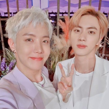 Sama-sama Lagi Wamil, Jin BTS Kirim Pesan Manis ke J-Hope