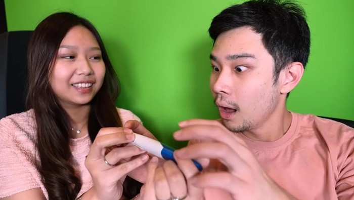 Sisca Kohl dan Jess No Limit umumkan kehamilan anak pertama