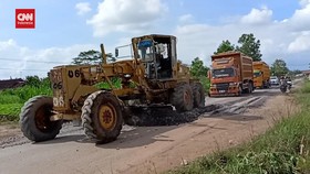 VIDEO: Jokowi Mau Datang, Jalan Di Lampung Tengah Ditutup