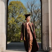 5 Inspirasi Kebaya Wisuda yang Simple dan Elegan