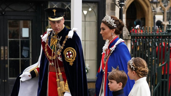 img-title Makna Mendalam dari Perhiasaan yang Dikenakan Kate Middleton di Acara Penobatan Raja Charles III