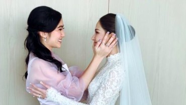 img-title Jadi Bridesmaid di Pernikahan Jessica Mila, Aksi Gercep Febby Rastanty Dipuji